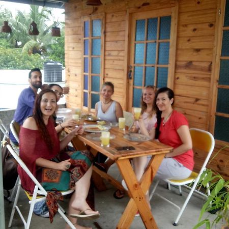 Niya Nest Homestay Kochi Eksteriør bilde