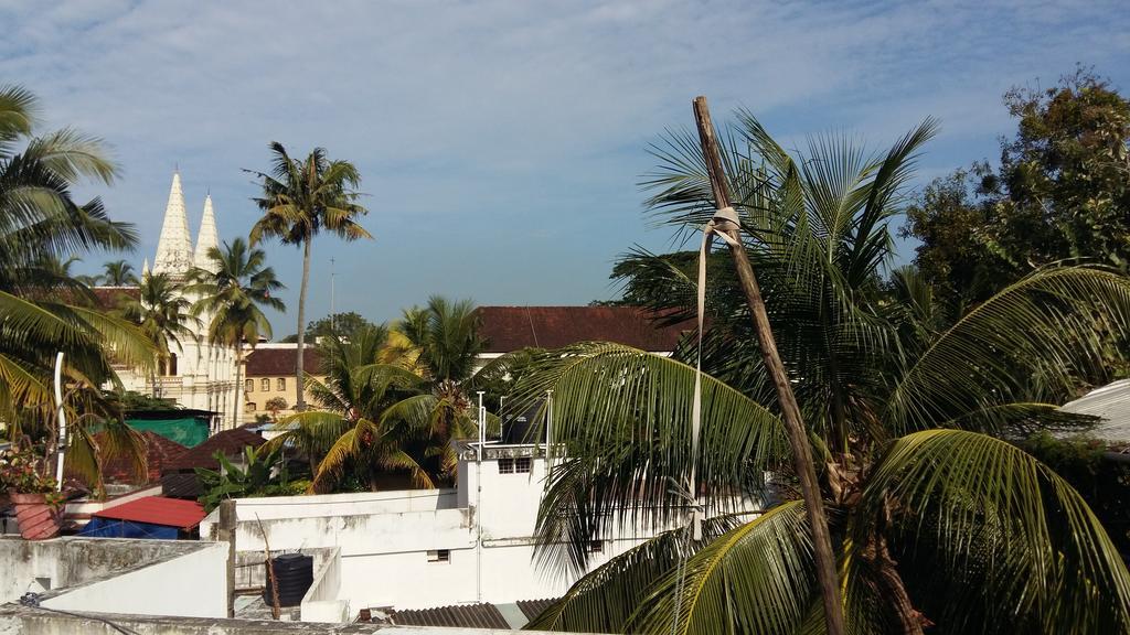 Niya Nest Homestay Kochi Eksteriør bilde