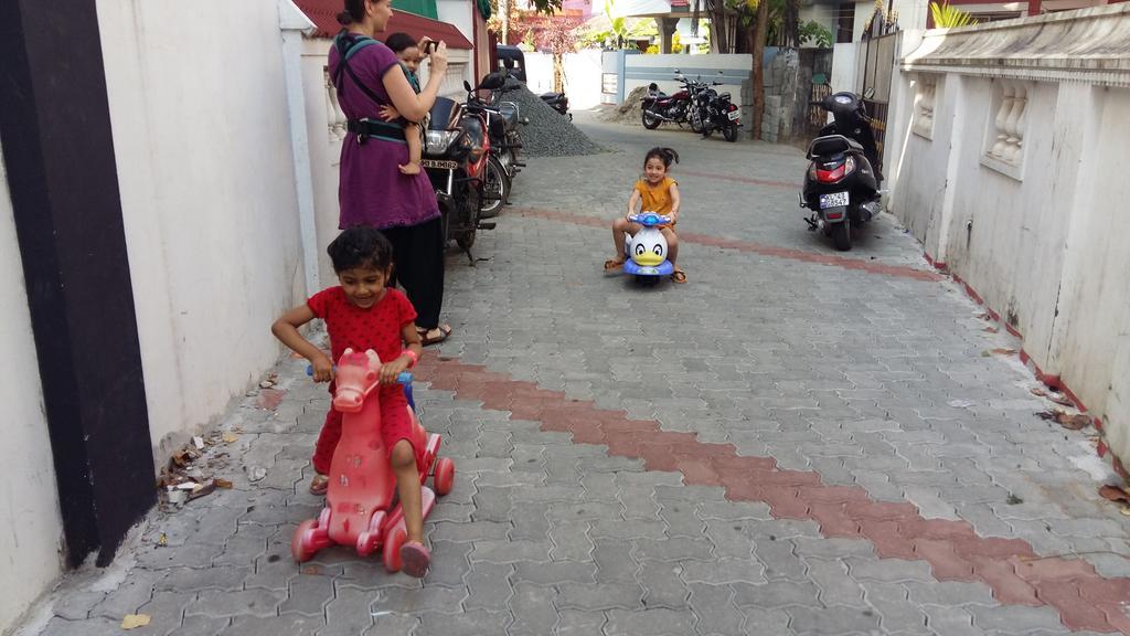 Niya Nest Homestay Kochi Eksteriør bilde