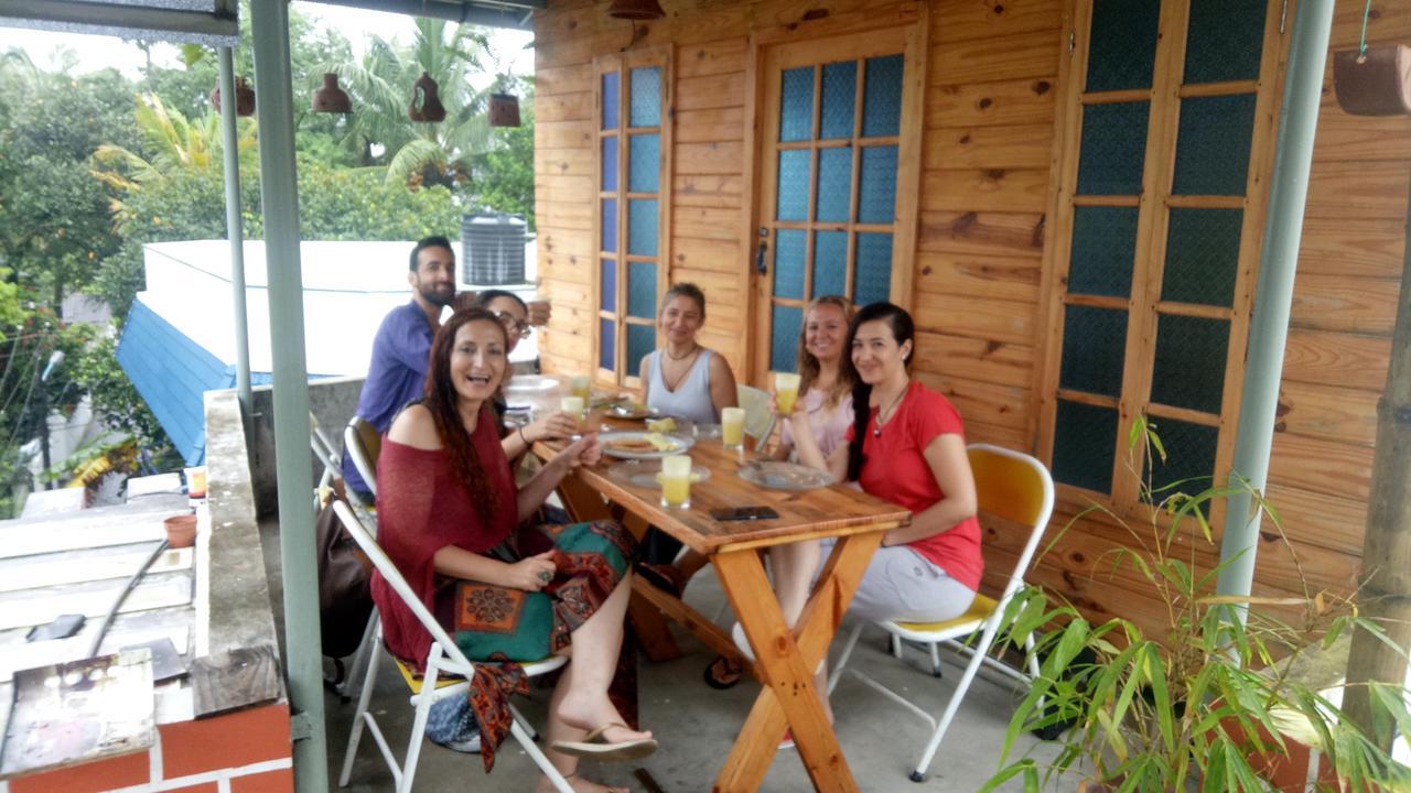 Niya Nest Homestay Kochi Eksteriør bilde
