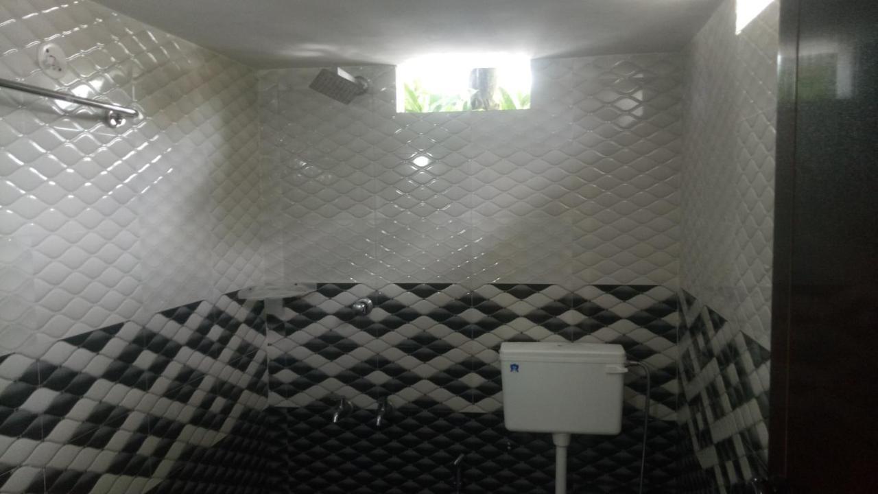 Niya Nest Homestay Kochi Eksteriør bilde